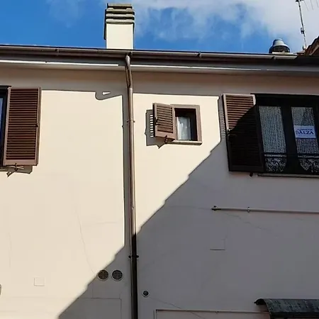 Casavacanze Salza Nel Borgo Sutri Exterior photo