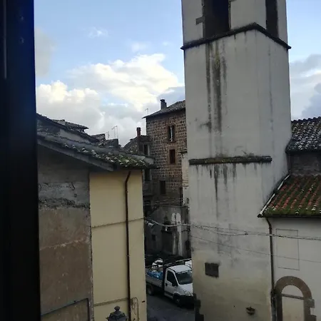Casavacanze Salza Nel Borgo Sutri Exterior photo